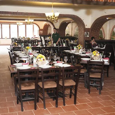 West Plaza 3* Bucharest