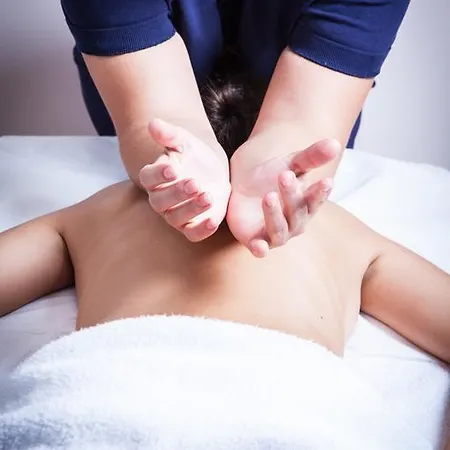 West Plaza Отель