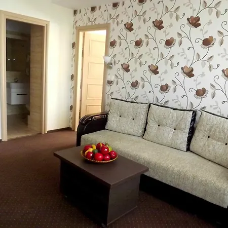 West Plaza 3* Bukarest