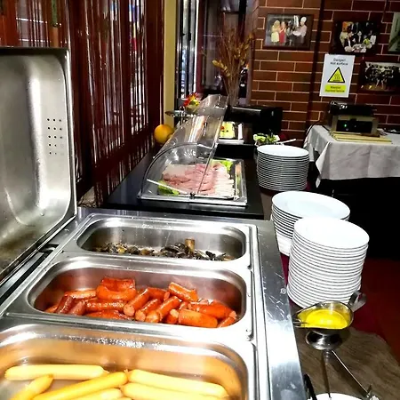 West Plaza Hotel
