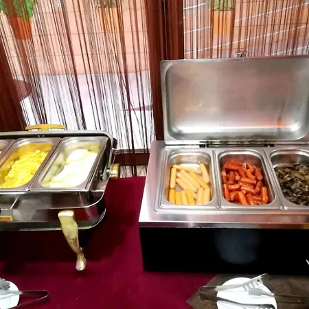 West Plaza Hotel Bukarest