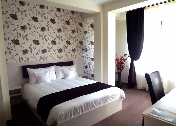 West Plaza Hotel Bukarest